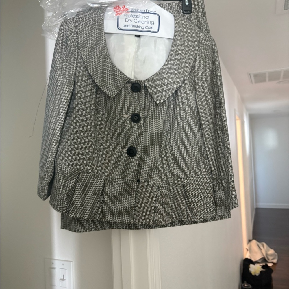 Isabel & Nina Skirt Suit